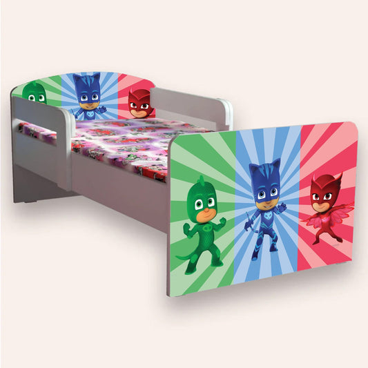 Pat copii EROI IN PIJAMALE cu manere