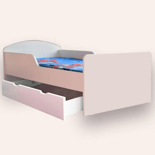 Personalizeaza patutul copilului tau! Orice imagine dorita de copilul tau poate fii aplicata pe patut. Poza copilului, personaje din desene animate, poza de familie. Sunati la numarul de telefon 0766536620 si noi facem dorinta sa devina realizate!